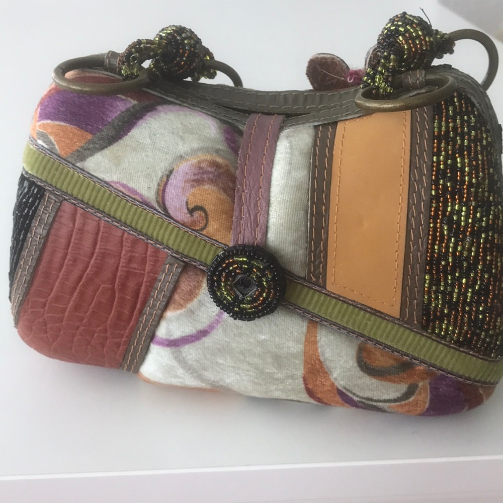 Mary Frances Purse View 6